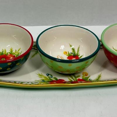 The Pioneer Woman Condiment set
