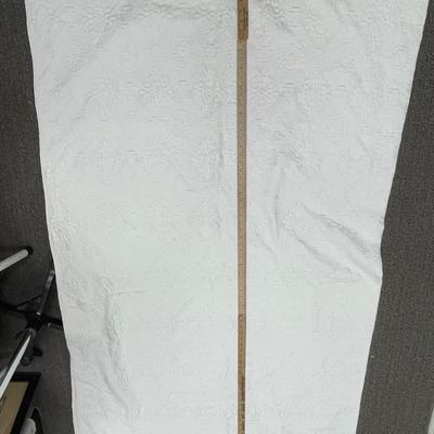 White Paisley Cotton Quilt 82" x 64"