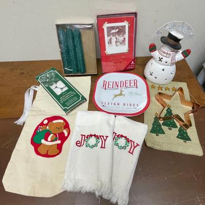 Christmas Home DECOR LOT - Guest Towels, Candles, plate, cards, etc