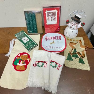 Christmas Home DECOR LOT - Guest Towels, Candles, plate, cards, etc