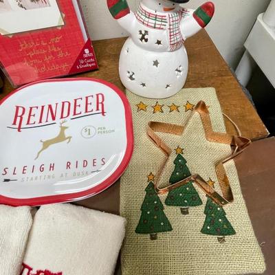 Christmas Home DECOR LOT - Guest Towels, Candles, plate, cards, etc