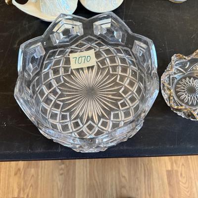 Serving bowl