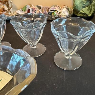 4 parfaits and candy dish