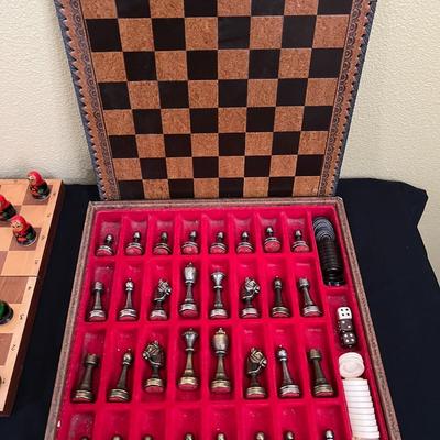 Vintage Italfama Chess/Backgammon Set