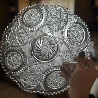 2 serving bowls