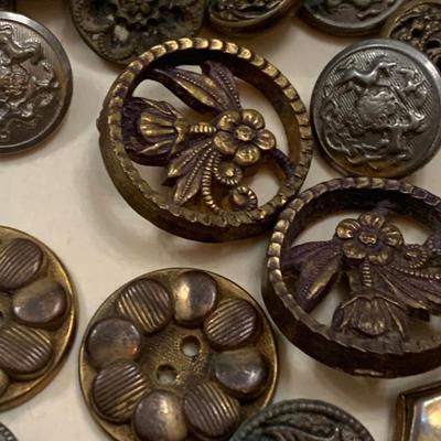 Antique Sewing Buttons Lot