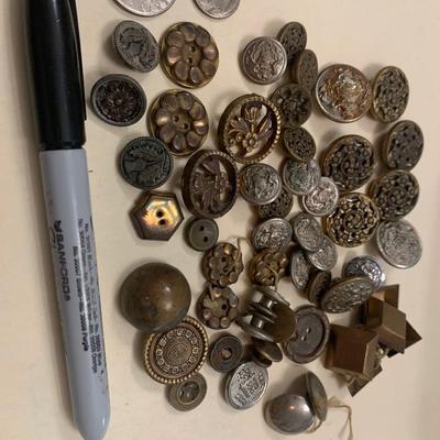 Antique Sewing Buttons Lot