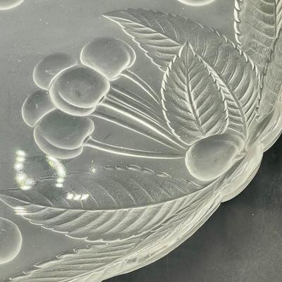 Mikasa Crystal Bountiful Buffet Platter 12 inch Round