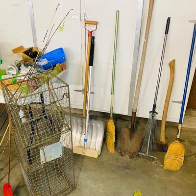 Lot 4: Garage Selection