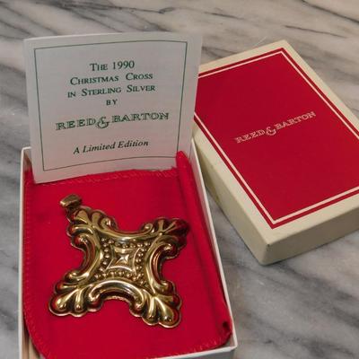 Vintage 1990 Gold-Tone Reed & Barton Sterling Christmas Cross 11.8g