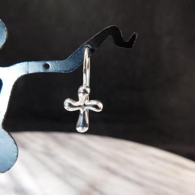 925 Sterling Cross Drop Earrings 2.4g