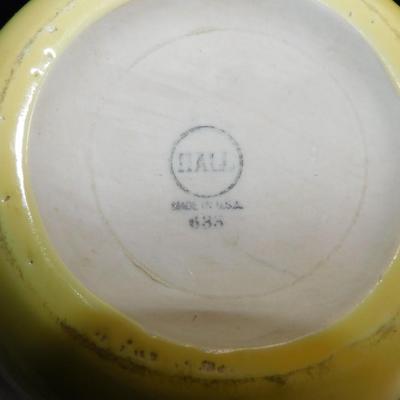 Vintage Hall Pottery Deco Tilt Ball Yellow Pitcher 7.5"