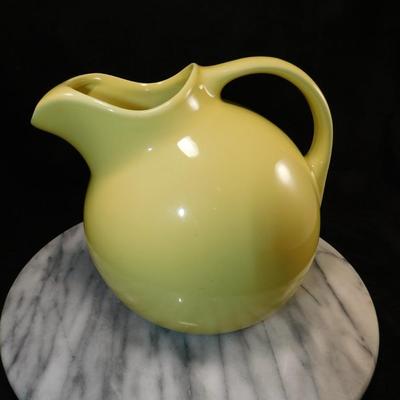 Vintage Hall Pottery Deco Tilt Ball Yellow Pitcher 7.5"