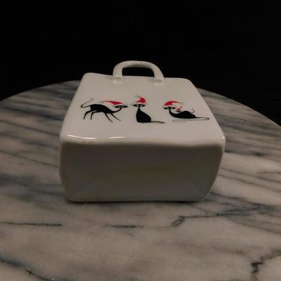 Small P. Buckley Moss Porcelain Shopping Bag w/ Cats 4.5" Tall