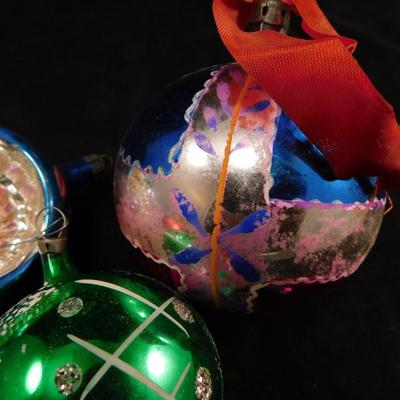 Set of 10 Very Vintage Christmas Ornaments