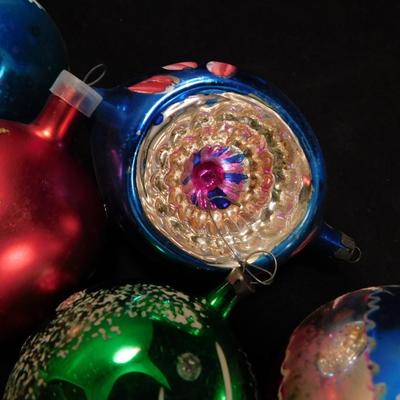 Set of 10 Very Vintage Christmas Ornaments