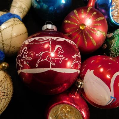 Set of 10 Very Vintage Christmas Ornaments