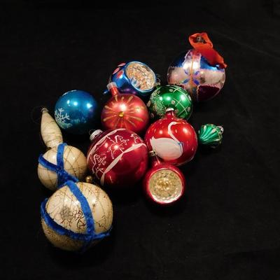 Set of 10 Very Vintage Christmas Ornaments