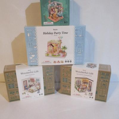 New Rolife DIY Houses Holiday Party Time Wonderful Life Mrs Charlie's Dining Room Anne's Bedroom Sweet Dream