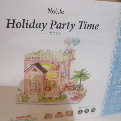 New Rolife DIY Houses Record Mood Happy Camper Holiday Party Time Wonderful Life Jimmy's Studio