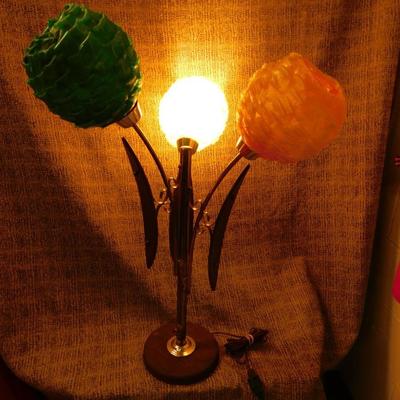 MCM Danish Danish 3 Globe Spaghetti Lamp w/ 3 Way Switch 32.5" Tall
