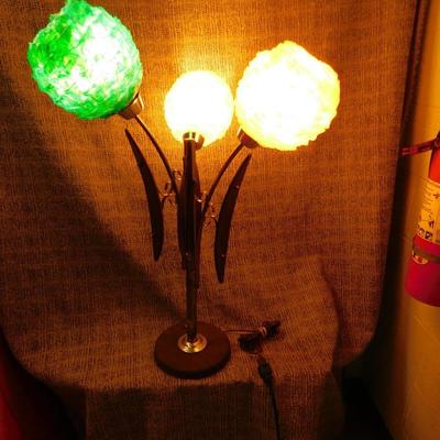 MCM Danish Danish 3 Globe Spaghetti Lamp w/ 3 Way Switch 32.5" Tall