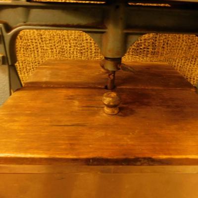 Vintage Electric Butter Churn - Needs New Belt & Cord Untested