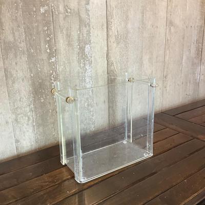 O621 Lot of Mid Century Modern Clear Lucite