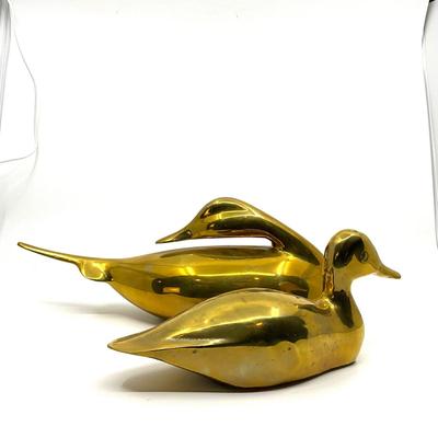 O624 Pair of Vintage Solid Brass Duck Sculptures