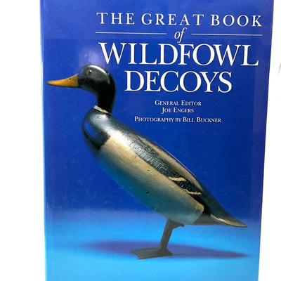 O626 Large Hardback " The Great Book of Wildfowl Decoys