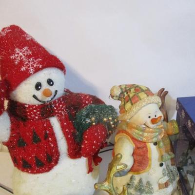 Vintage Holiday Decorations Some Electric Operated Lot 14