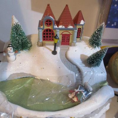 Holiday Decorations Fiber Optic Winter Carnival Ferris Wheel & Pond Lot 16