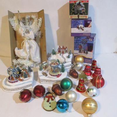 Holiday Decorations Fiber Optic Winter Carnival Ferris Wheel & Pond Lot 16
