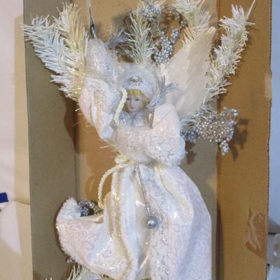 Holiday Decorations Fiber Optic Winter Carnival Ferris Wheel & Pond Lot 16