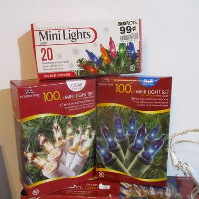 Assortment Of Christmas String Lights Lot 19