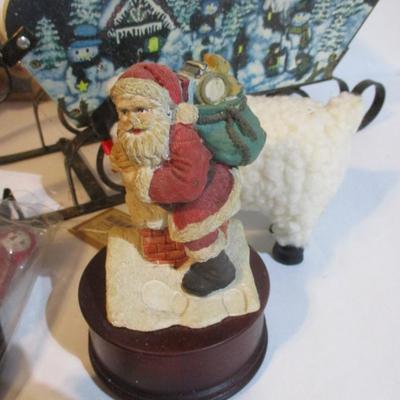 Holiday Decorations Lot 21