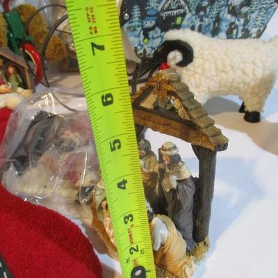 Holiday Decorations Lot 21