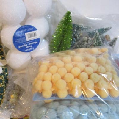 New In The Package My Little Christmas Decorations Chenille Stems Lot 22/23 (See All Pictures)