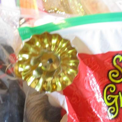 New In The Package My Little Christmas Decorations Chenille Stems Lot 22/23 (See All Pictures)