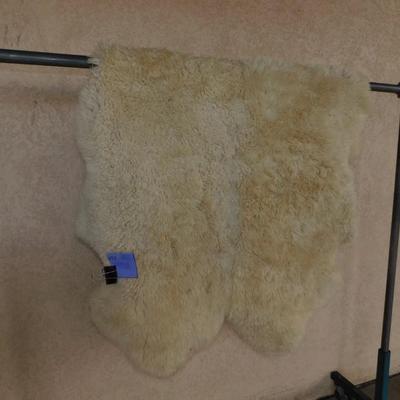 Woolmark Interiors Auskin Sheepskin Rug AS IS 71”x39”