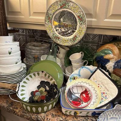 Lot 18: Kitchen Selection (Non Island)