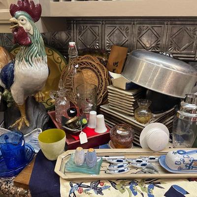 Lot 18: Kitchen Selection (Non Island)