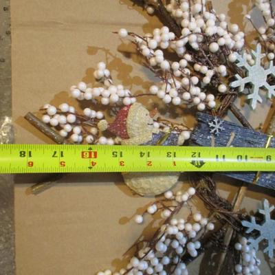 Christmas Wreaths & Oriental Trading Decorations Glass Ornaments Lot 24/25 (See All Pictures)