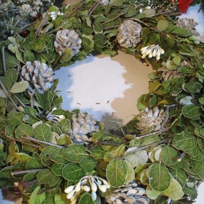Christmas Wreaths & Oriental Trading Decorations Glass Ornaments Lot 24/25 (See All Pictures)