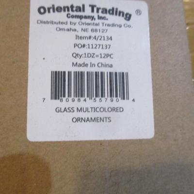Christmas Wreaths & Oriental Trading Decorations Glass Ornaments Lot 24/25 (See All Pictures)