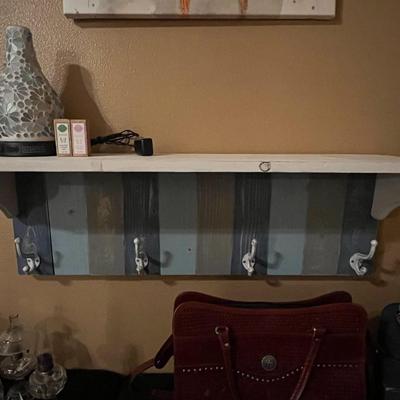 Shabby Chic Shelf/Hat Rack