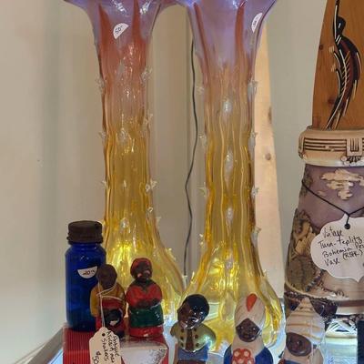 Lot 20: Amazing Collectibles Jewelry & Register Area Selection