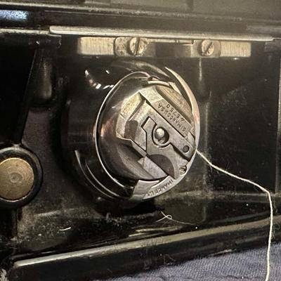 Lot 22: Singer Featherweight Sewing Machine