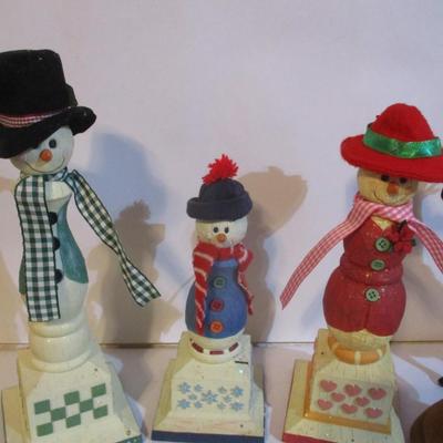 Lighted Door Greeter Snowman & Candle Holders Ornaments Lot 31