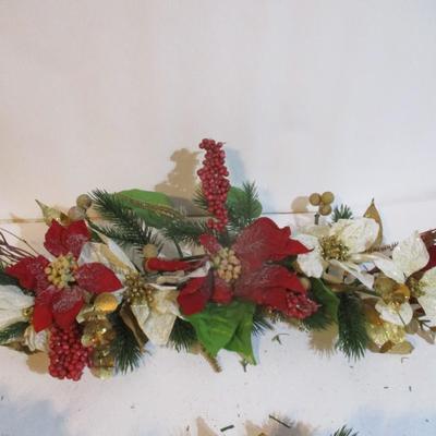 Holiday Trimmings Lot 35
